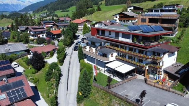 Hotel Bergkranz Mieders Exterior photo